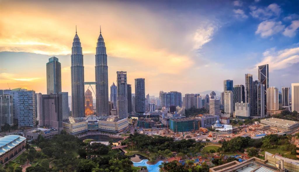 Kuala Lumpur International Hotel Buitenkant foto