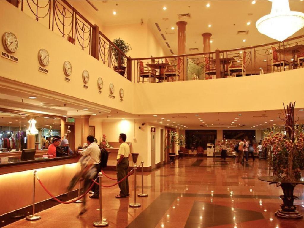 Kuala Lumpur International Hotel Buitenkant foto